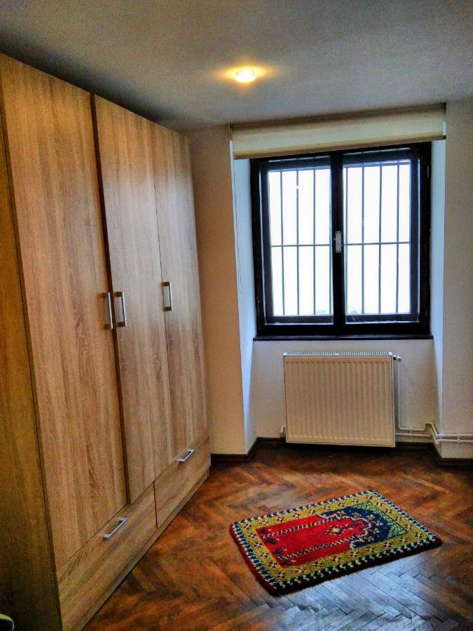 Historic Center Apartment Брашов Екстериор снимка