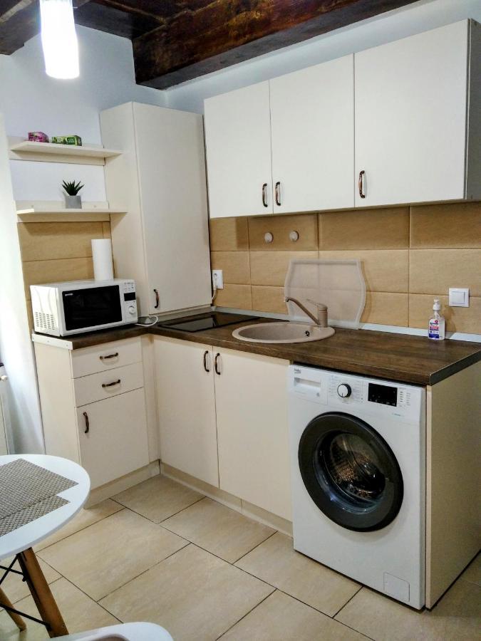 Historic Center Apartment Брашов Екстериор снимка
