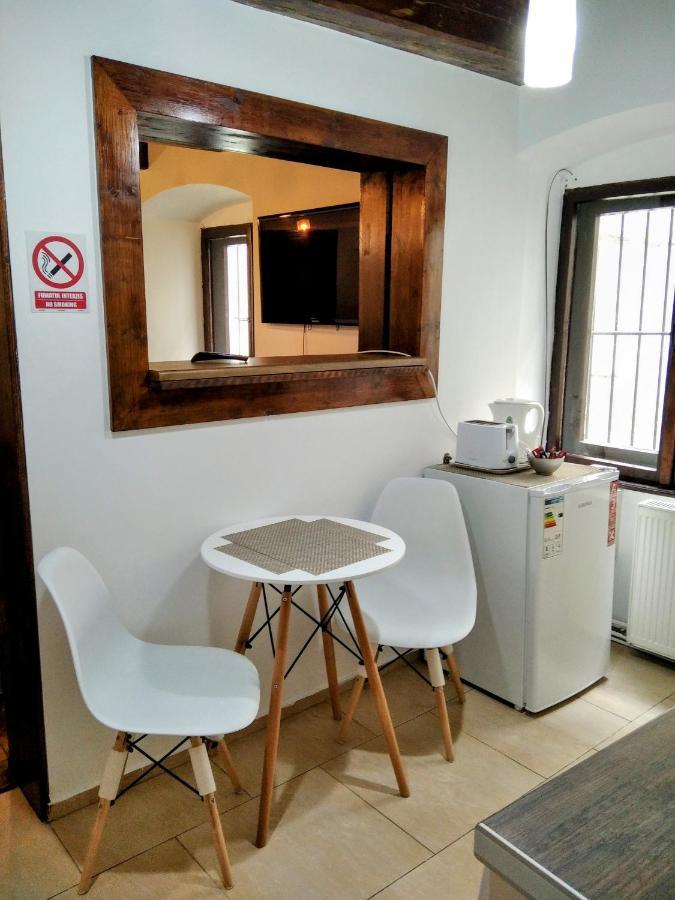 Historic Center Apartment Брашов Екстериор снимка