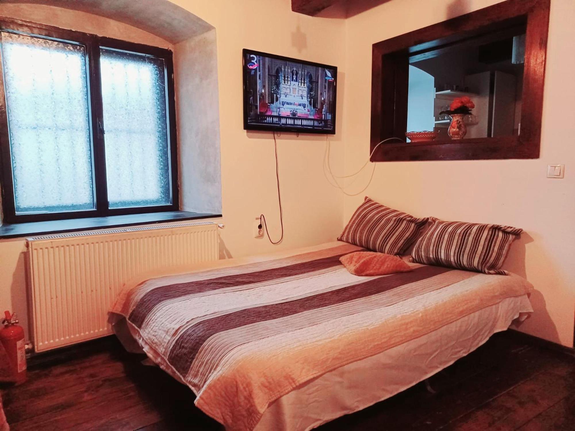 Historic Center Apartment Брашов Екстериор снимка